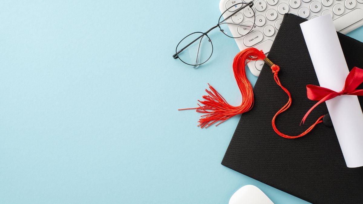 How to Order a Replacement Diploma Quickly and Safely