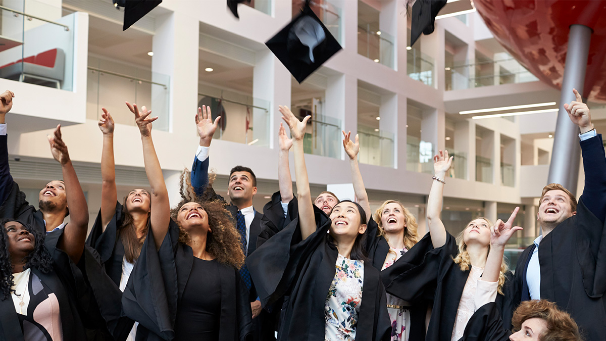 The Evolution of Graduation Ceremonies in the Digital Age The Evolution of Graduation Ceremonies in the Digital Age