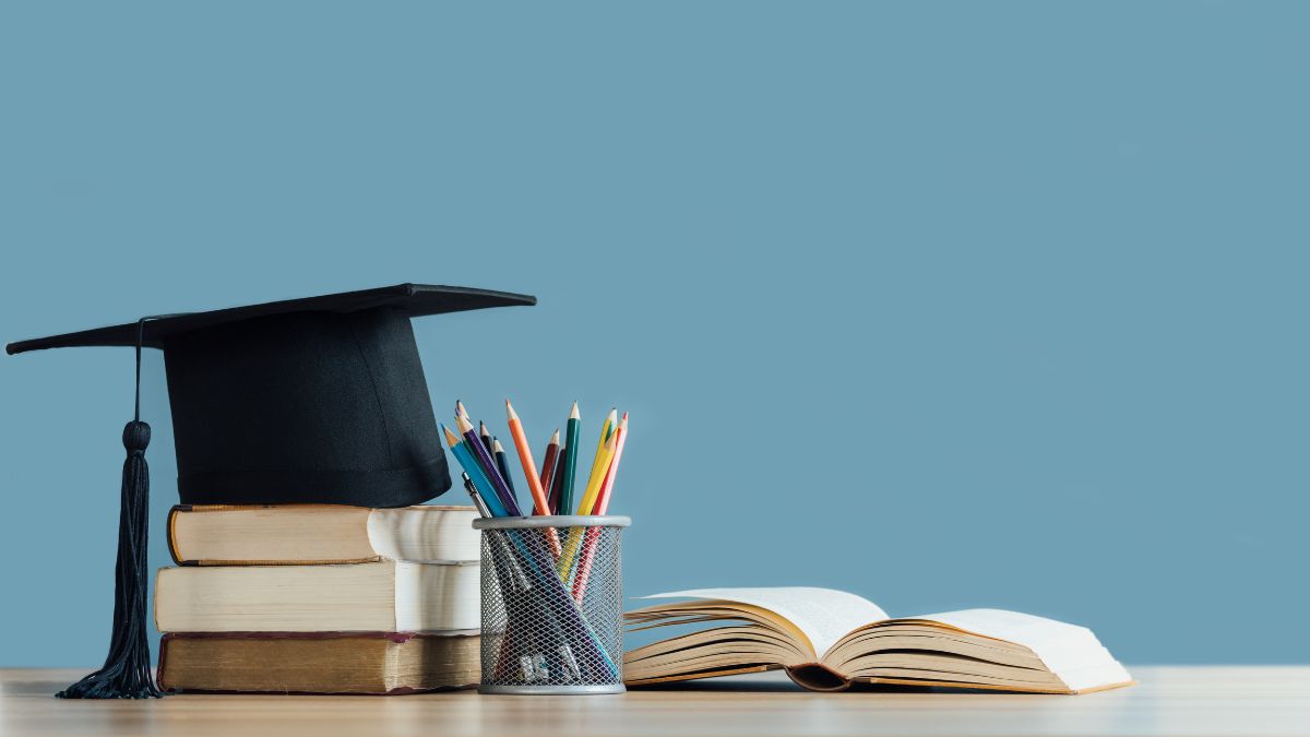 The Complete Guide to Cross-Border Education: From Visas to Global Degrees