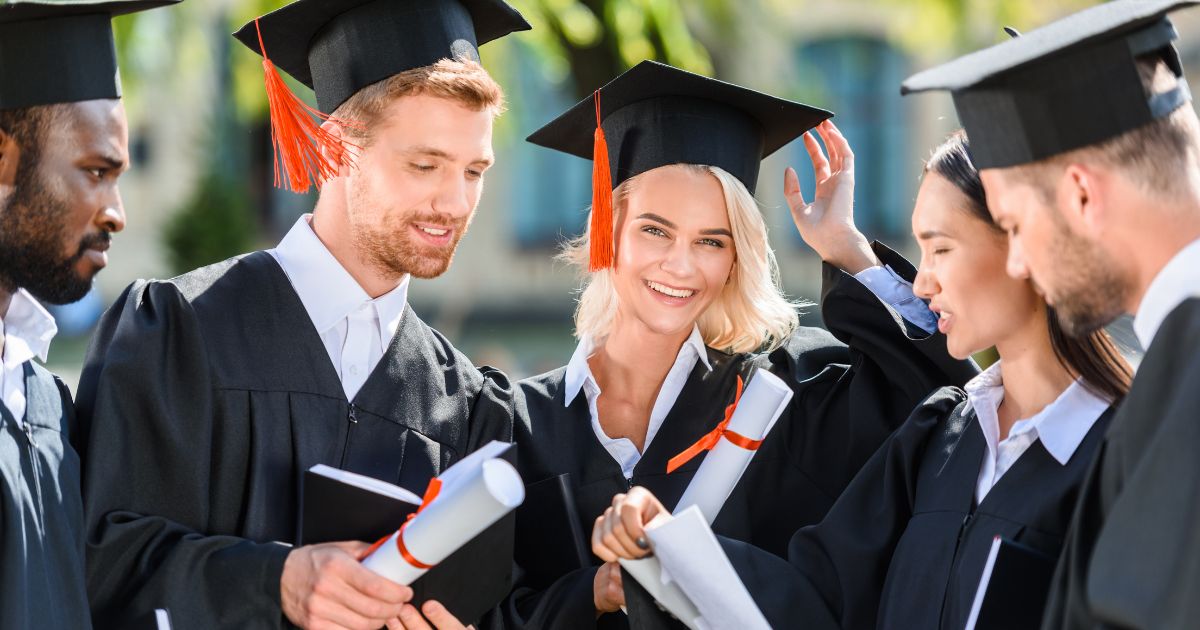 What Does a College Transcript Look Like? (With an Example)